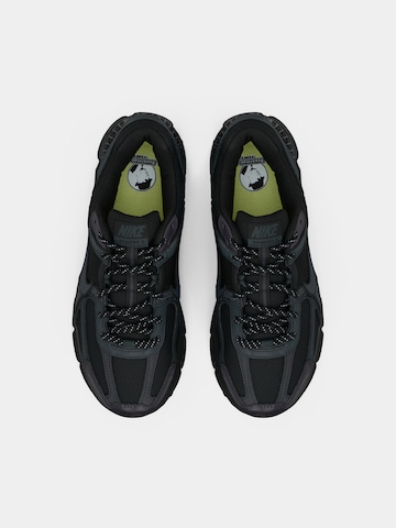Nike Sportswear Sneaker 'Zoom Vomero 5' in Schwarz