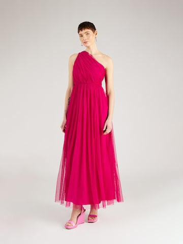 LACE & BEADS - Vestido de noche 'Naiara' en rosa: frente