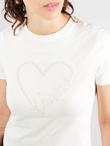 GUESS Tričko 'LOVE' – bílá