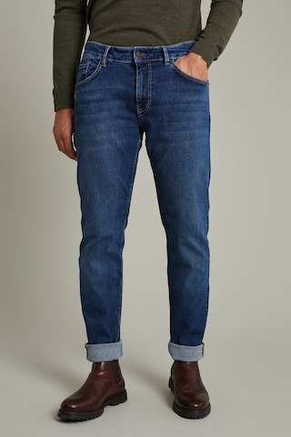 Matinique Regular Jeans 'MApete' in Blauw: voorkant