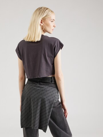 Maglietta di Champion Authentic Athletic Apparel in grigio