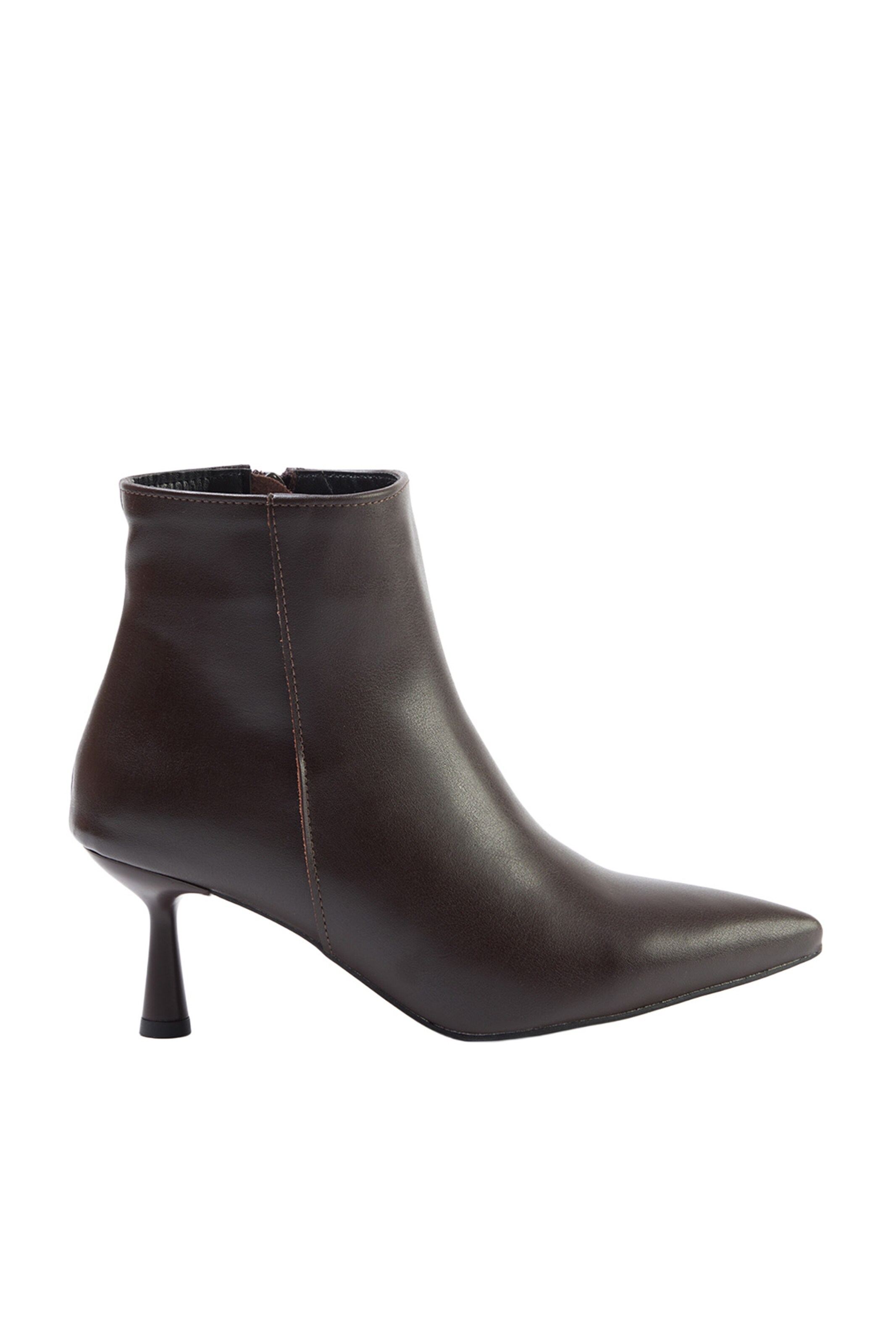 Trendyol - Botines en marrón: frente