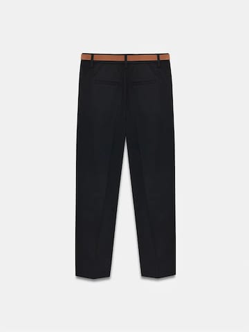Dilvin Regular Trousers in Black