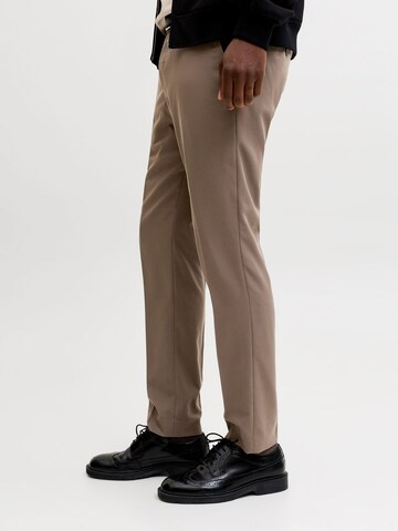 Coupe slim Pantalon à pince 'JPRFRANCO' JACK & JONES en marron