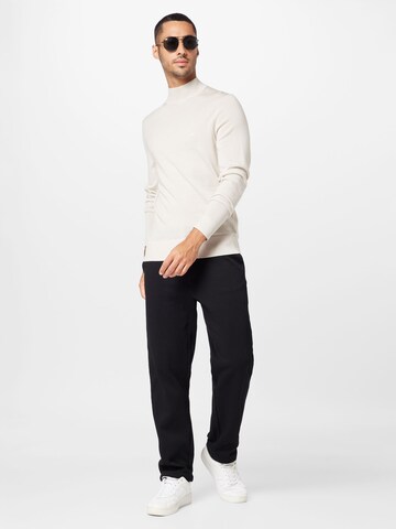 Calvin Klein Пуловер в бяло
