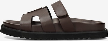 POSH by Poelman Sandalen met riem 'SCOTTIE' in Bruin: voorkant