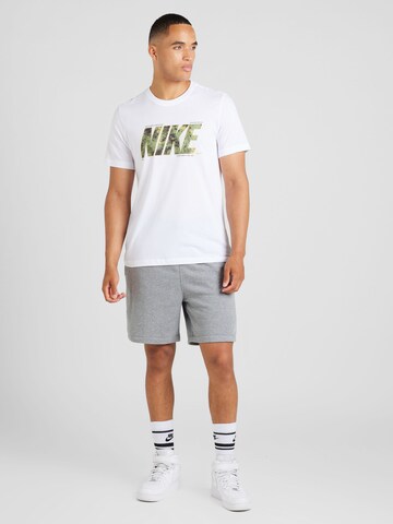 NIKE Toiminnallinen paita värissä valkoinen