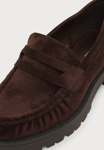 ABOUT YOU - Zapatillas 'Alexandra' en marrón