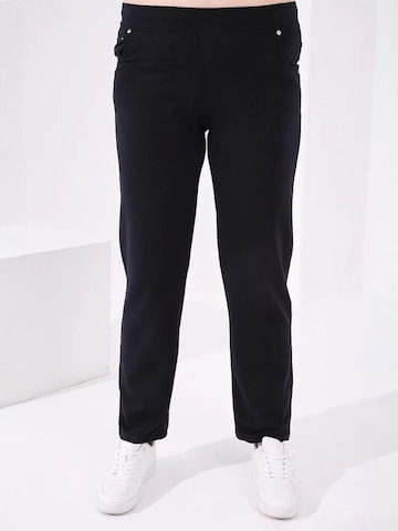 Regular Pantalon 'Jogginghose' Tommy Life en noir