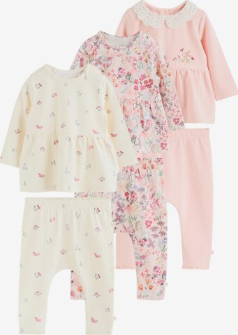 Next Set in Beige: Vorderseite