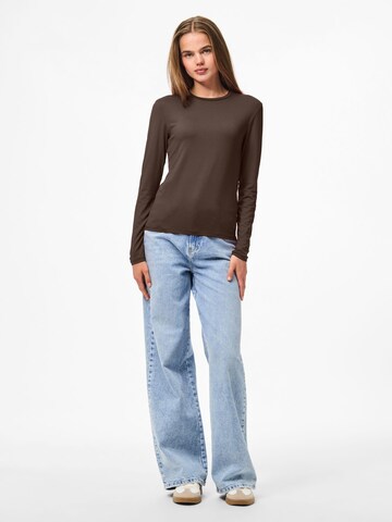 PIECES Shirt 'PCFylla' in Bruin