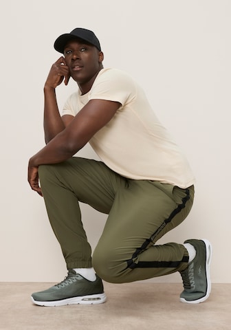 KangaROOS Regular Pants in Green