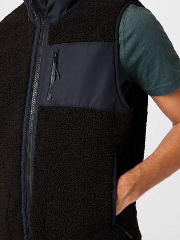 Abercrombie & Fitch Vest in Black