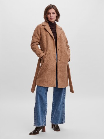 VERO MODA Between-Seasons Coat 'Twirlisia' in Brown