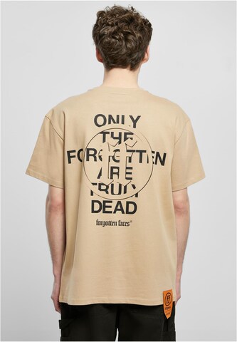 Forgotten Faces Shirt in Beige