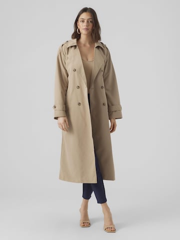 Manteau mi-saison 'CHLOE SANDRA' VERO MODA en beige : devant