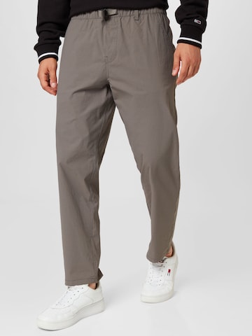 BrixtonLoosefit Chino hlače 'STEADY' - smeđa boja: prednji dio