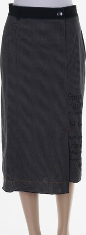 cop. copine Skirt in M in Grey: front