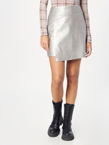 Maze Skirt in Silver: front