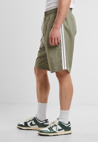 Urban Classics Board shorts in Green