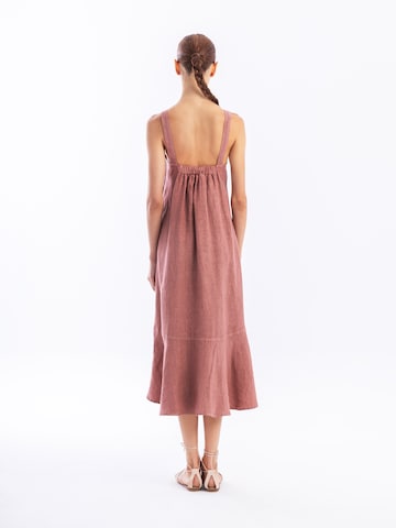 Abito di Haris Cotton in marrone