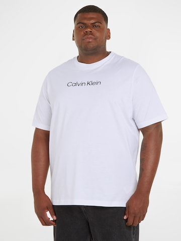 Calvin Klein Big & Tall - Camisa 'HERO' em branco: frente