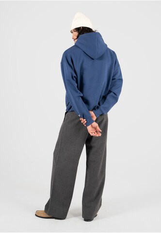 Sweat-shirt 'Berlin' Prohibited en bleu