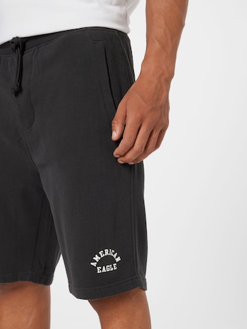 American Eagle Regular Shorts in Schwarz