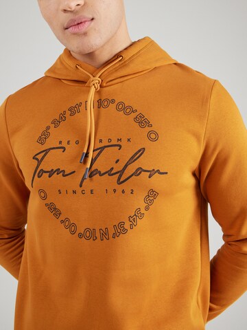 TOM TAILOR Sweatshirt i brun