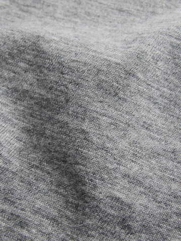 FALKE Shirt 'Essential'‌‌‌‌‌‌‌‌‌‌ in Grau