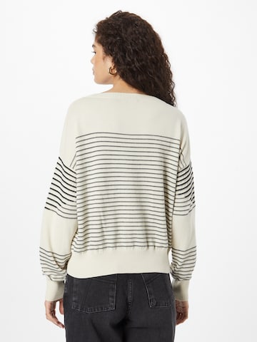 Sisley Sweater in Beige