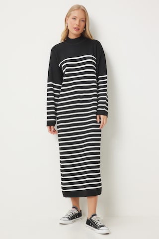 Happiness İstanbul - Vestido de punto en negro: frente