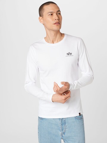 ALPHA INDUSTRIES Shirt in Weiß: predná strana