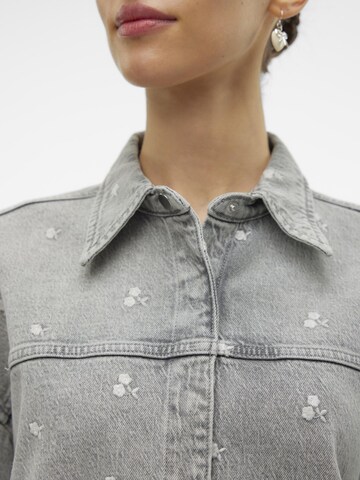 VERO MODA Bluse 'Hayden' in Grau