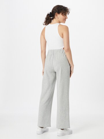 s.Oliver Wide leg Pants in Grey