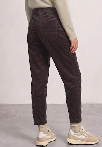 Barrel Pantalon 'Karlie' STREET ONE en rouge