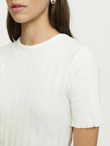 Top ' SRAdelle ' di Soft Rebels in bianco
