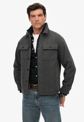 Veste mi-saison Superdry & Co en gris : devant