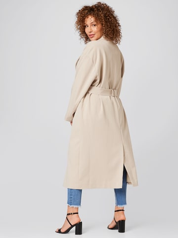 Guido Maria Kretschmer Curvy Between-Seasons Coat 'Romina' in Beige