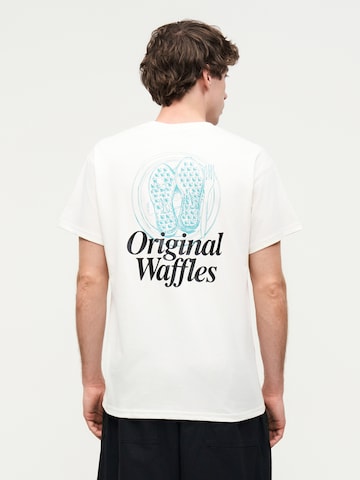 Nike Sportswear Тениска в бежово: отпред