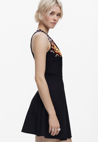 Desigual - Vestido en negro