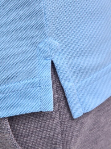 FALKE Shirt 'Essential'‌‌‌‌‌ in Blau