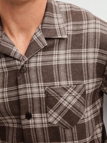 Pyjama long 'Relax Flannel Mood' CALIDA en marron