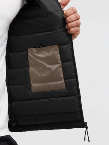 Gaastra Between-Season Jacket in Black