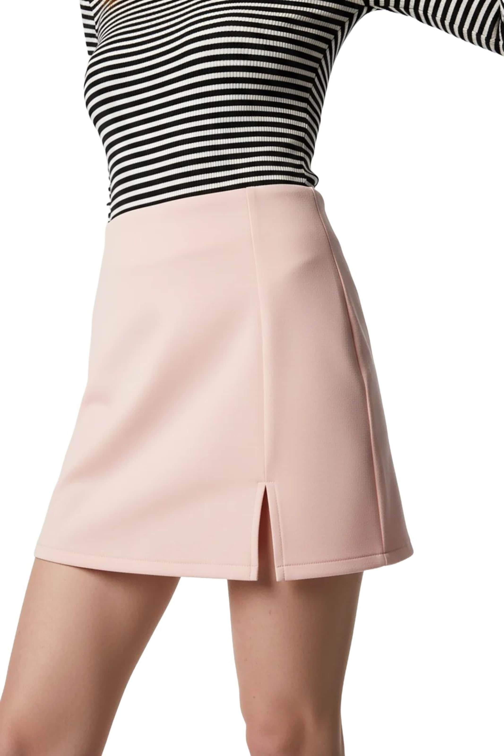 Alexa Dash Rok in Roze: voorkant