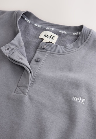 self. Sweatshirt in Grijs