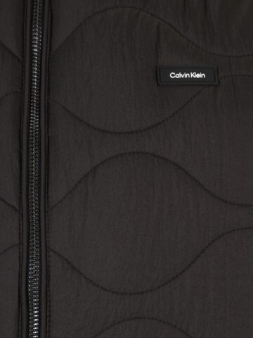 Calvin Klein Big & Tall - Chaleco en negro