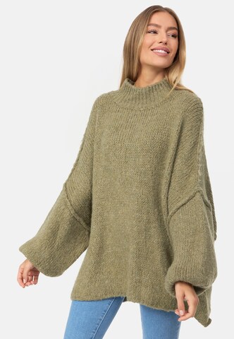 Decay Sweater in Green: front