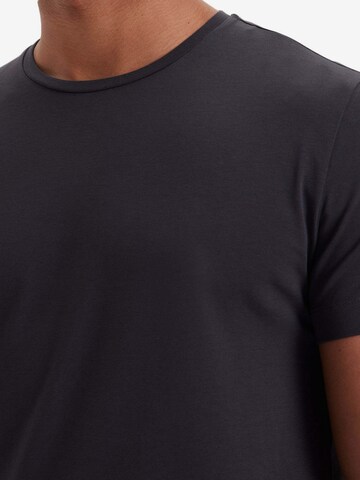 WESTMARK LONDON Bluser & t-shirts 'Daniel' i grå