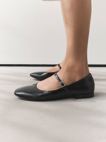 Ballerines à lanières 'Forever Comfort' Next en noir